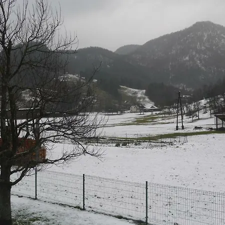 - Glamping Encijan 2* Begunje na Gorenjskem