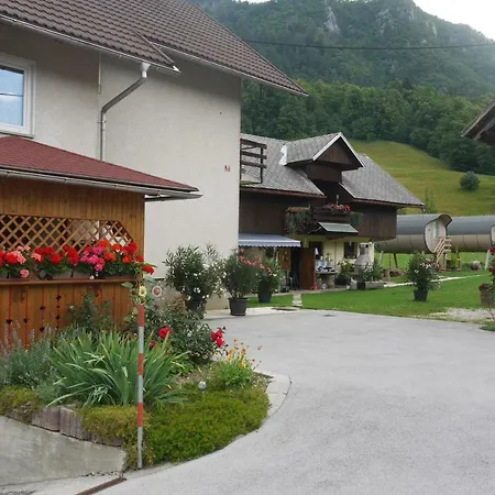 - Glamping Encijan Affittacamere 2*